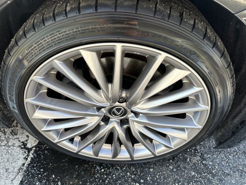 Used 2025 Lexus IS 300 w/ Premium Package RWD image 4
