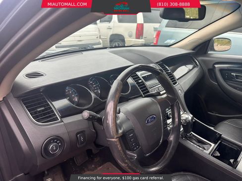 Used 2010 Ford Taurus Limited FWD image 10
