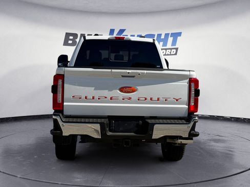 Used 2025 Ford F350 Lariat w/ Lariat Ultimate Package AWD/4WD image 4