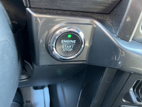 Used 2022 Ford F150 XLT w/ Equipment Group 302A High image 17