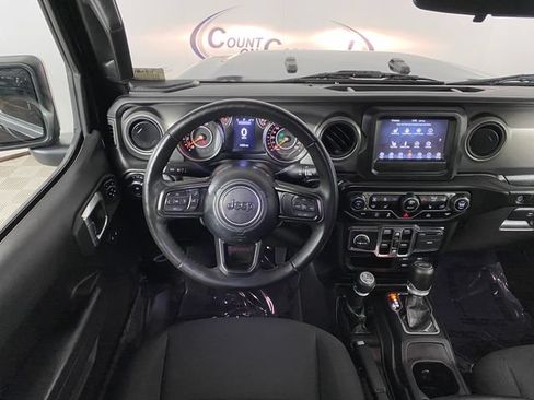 Used 2022 Jeep Wrangler Unlimited Sport AWD/4WD image 16