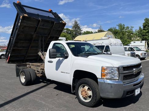 Used 2008 Chevrolet Silverado 3500 W/T w/ Snow Plow Prep Package AWD/4WD image 21