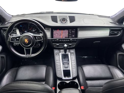 Used 2020 Porsche Macan Turbo AWD/4WD image 50