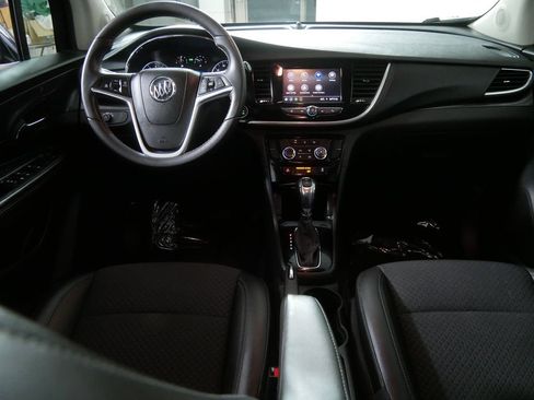 Used 2022 Buick Encore Preferred w/ Safety Package FWD image 20