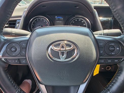 Used 2023 Toyota Camry SE FWD image 13