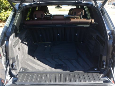 Used 2025 BMW X5 xDrive40i image 25