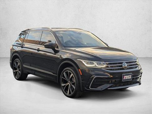 Used 2022 Volkswagen Tiguan SEL R-Line image 3