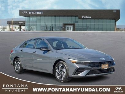 New 2025 Hyundai Elantra SEL