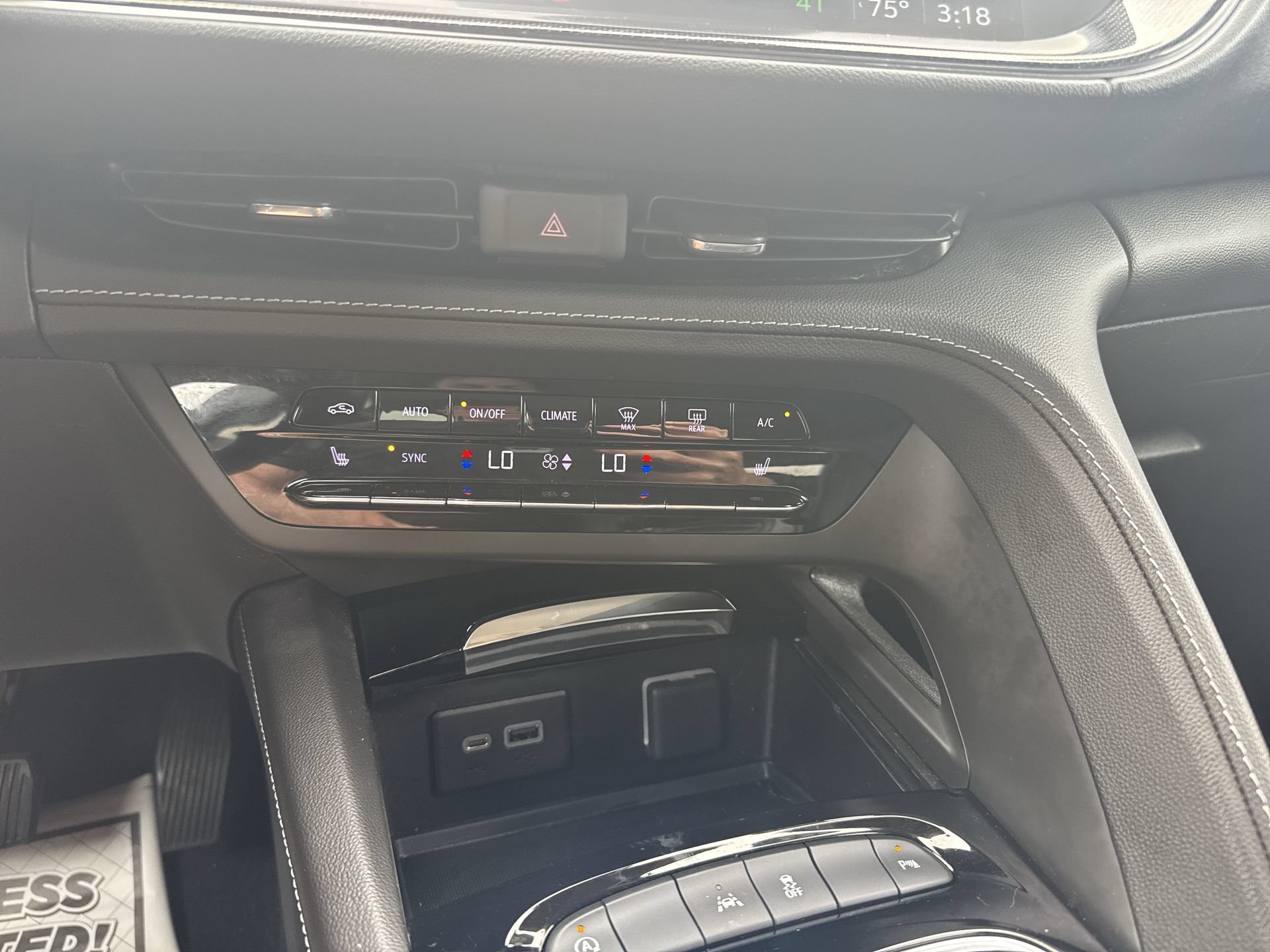Certified 2023 Buick Envision Essence FWD image 34