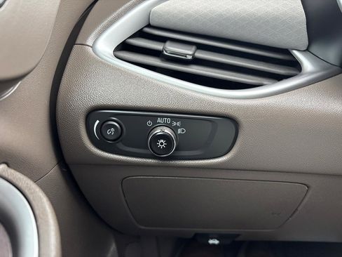 Used 2024 Chevrolet Malibu LT image 14