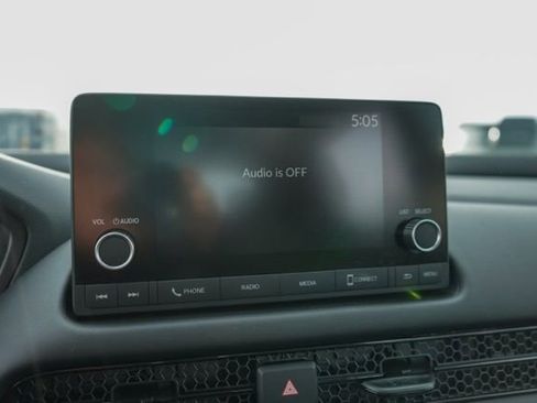 Used 2024 Honda HR-V LX image 24