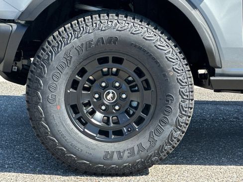 New 2026 Ford Bronco Badlands AWD/4WD image 26