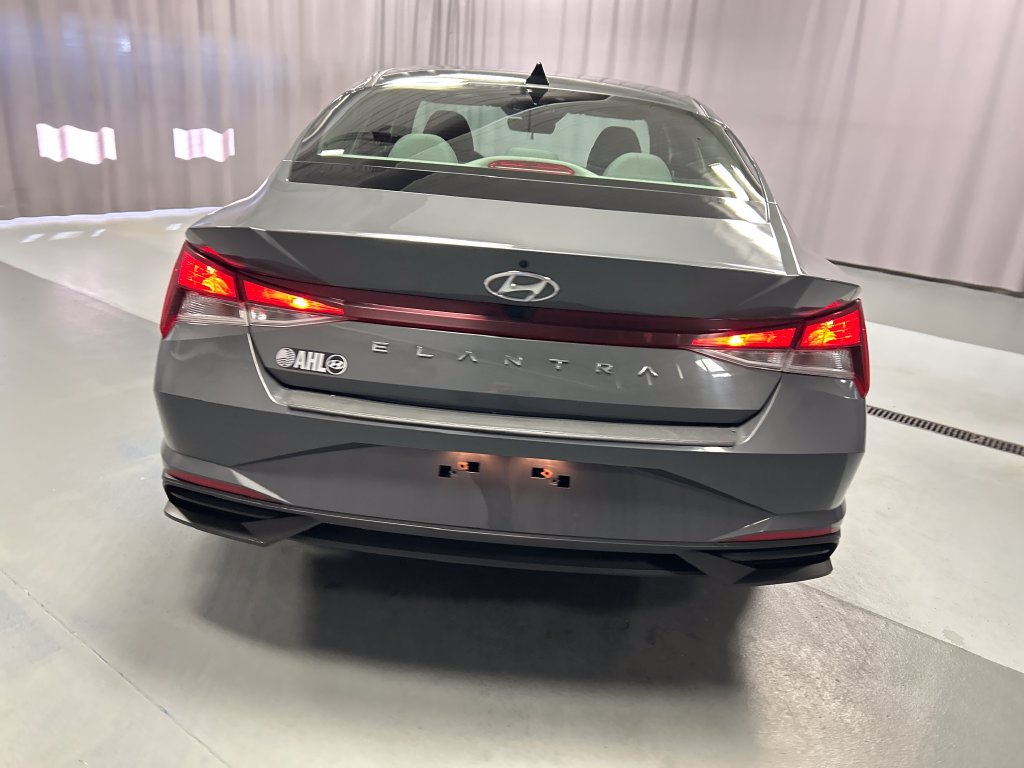 Used 2023 Hyundai Elantra SEL w/ Convenience Package FWD image 6