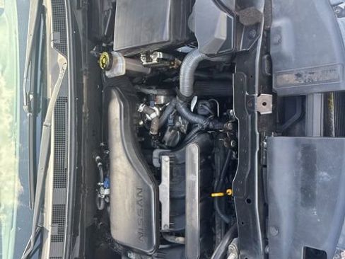 Used 2018 Nissan Rogue Sport SV AWD/4WD image 32