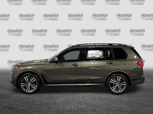 Used 2026 BMW X7 xDrive40i AWD/4WD image 5