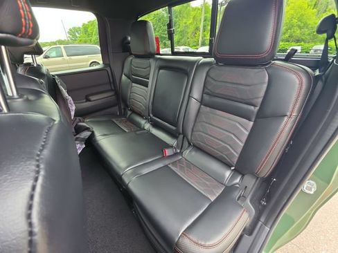 Certified 2025 Nissan Frontier PRO-4X w/ Pro Premium Package AWD/4WD image 23