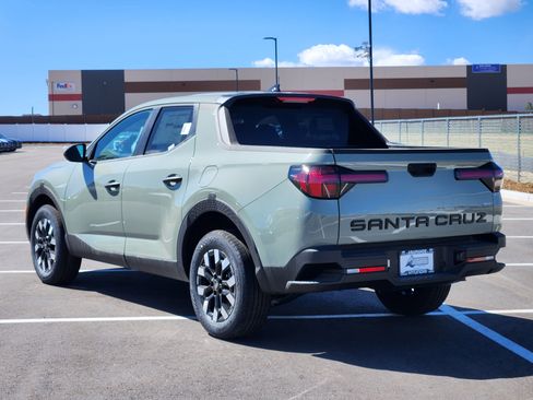 New 2026 Hyundai Santa Cruz SE AWD/4WD image 3