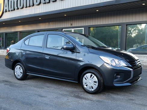 Used 2024 Mitsubishi Mirage G4 ES image 2