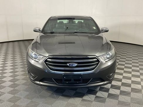 Used 2015 Ford Taurus Limited w/ Equipment Group 301A AWD/4WD image 2