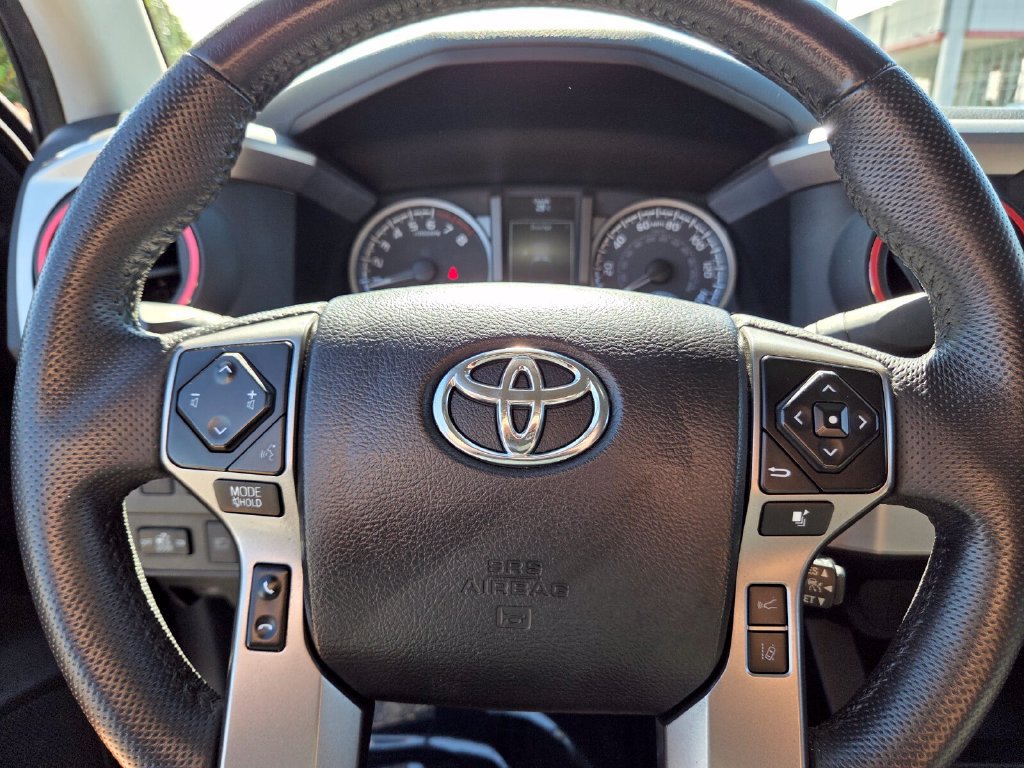 Used 2021 Toyota Tacoma SR5 RWD image 22