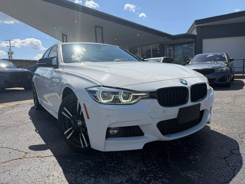 Used 2018 BMW 340i xDrive Sedan w/ Premium Package image 3