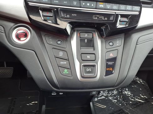 Used 2025 Honda Odyssey Sport-L image 12