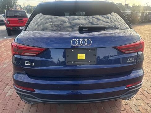 Used 2022 Audi Q3 2.0T Premium Plus w/ Premium Plus Package AWD/4WD image 9