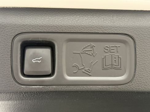 Used 2021 Lincoln Navigator Reserve RWD image 10