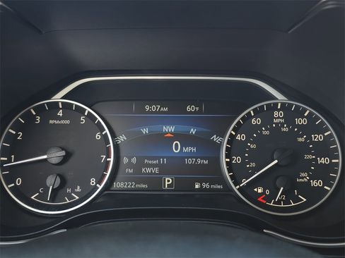 Used 2017 Nissan Maxima 3.5 SV w/ Interior Lighting Package image 21