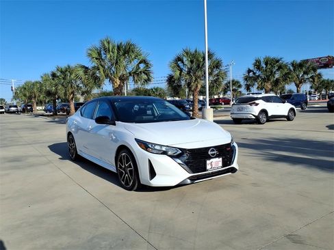 Certified 2024 Nissan Sentra SR image 7