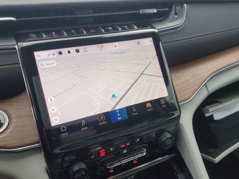 Certified 2023 Jeep Grand Cherokee L Summit w/ Advanced Protech Group IV image 7