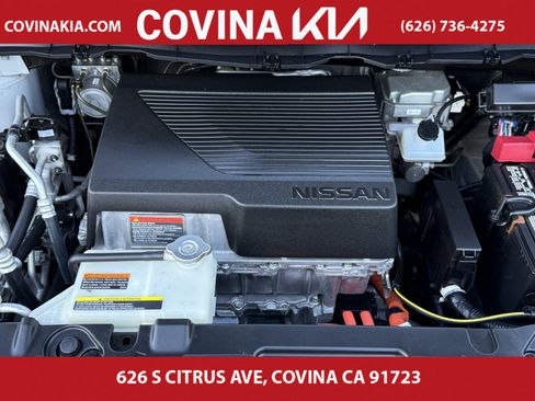 Used 2020 Nissan Leaf SV w/ SV Technology Package image 32