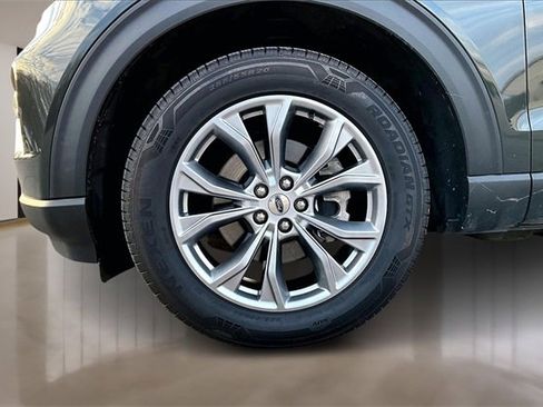 Used 2022 Ford Explorer XLT w/ Equipment Group 202A image 29