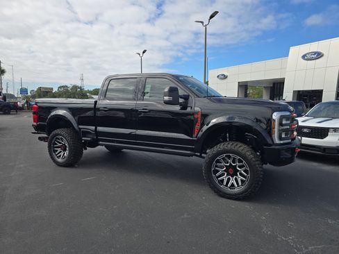 New 2026 Ford F250 Lariat w/ Black Appearance Package AWD/4WD image 2