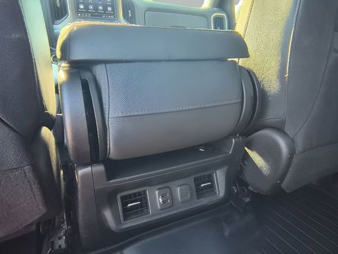 Used 2020 Chevrolet Silverado 1500 LT w/ All-Star Edition image 35