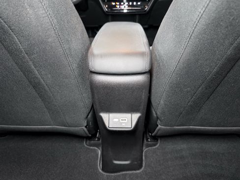 Used 2023 Chevrolet Bolt EUV LT w/ Driver Confidence Package FWD image 20