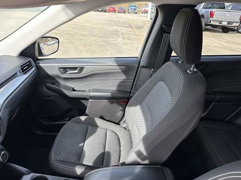 Used 2023 Ford Escape Active image 17