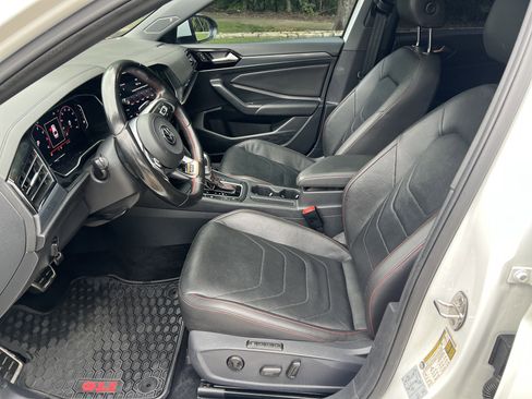 Used 2019 Volkswagen Jetta GLI Autobahn FWD image 18