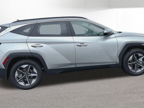 New 2026 Hyundai Tucson SEL image 10