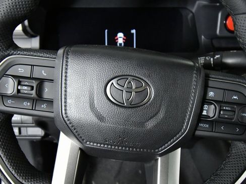 New 2025 Toyota Tacoma TRD Off-Road image 2