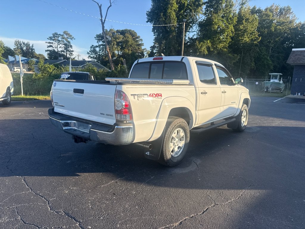 Used 2015 Toyota Tacoma 4x4 Double Cab w/ SR5 Package image 5