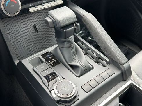 New 2026 Toyota Tacoma SR5 AWD/4WD image 28