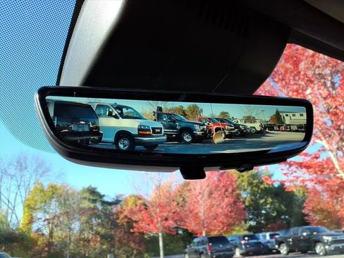 New 2026 Chevrolet Tahoe Premier AWD/4WD image 25