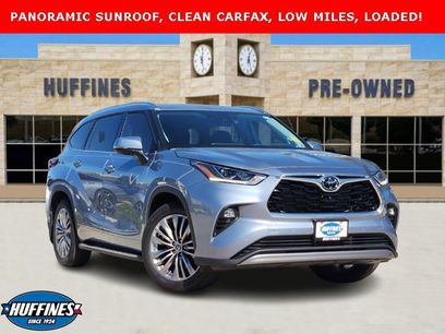Used 2023 Toyota Highlander Platinum