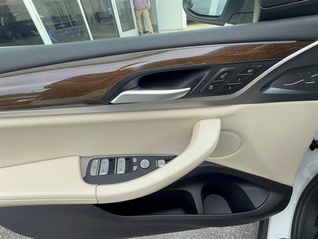 Used 2023 BMW X3 xDrive30i w/ Premium Package AWD/4WD image 9