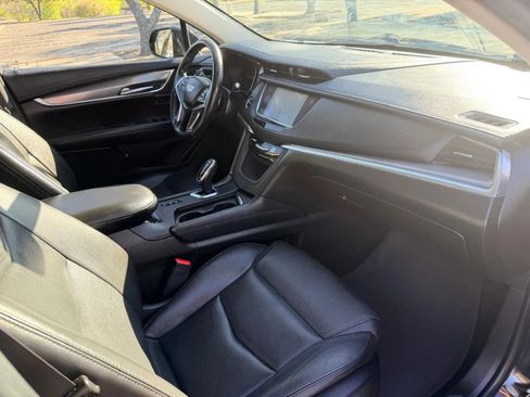 Used 2019 Cadillac XT5 Premium Luxury image 20