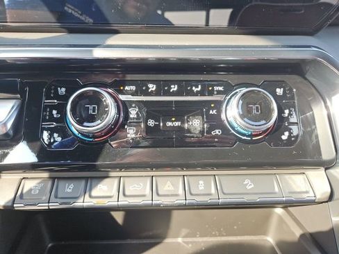 New 2026 GMC Sierra 2500 Denali Ultimate image 26