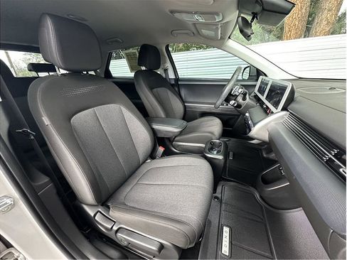 Used 2024 Hyundai Ioniq 5 SE AWD/4WD image 15
