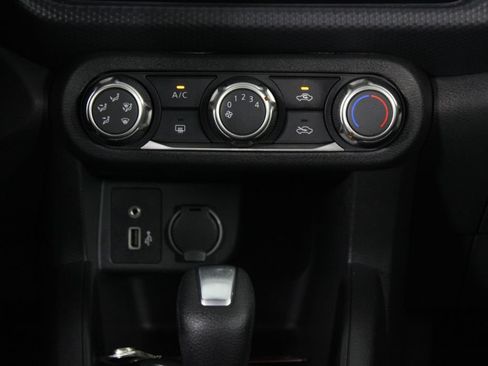 Certified 2023 Nissan Kicks S FWD image 22