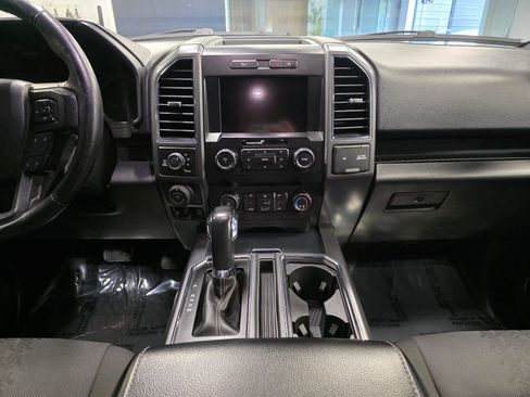 Used 2019 Ford F150 XLT w/ Equipment Group 302A Luxury AWD/4WD image 21